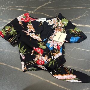 Superdown Floral Wrap Top - Black